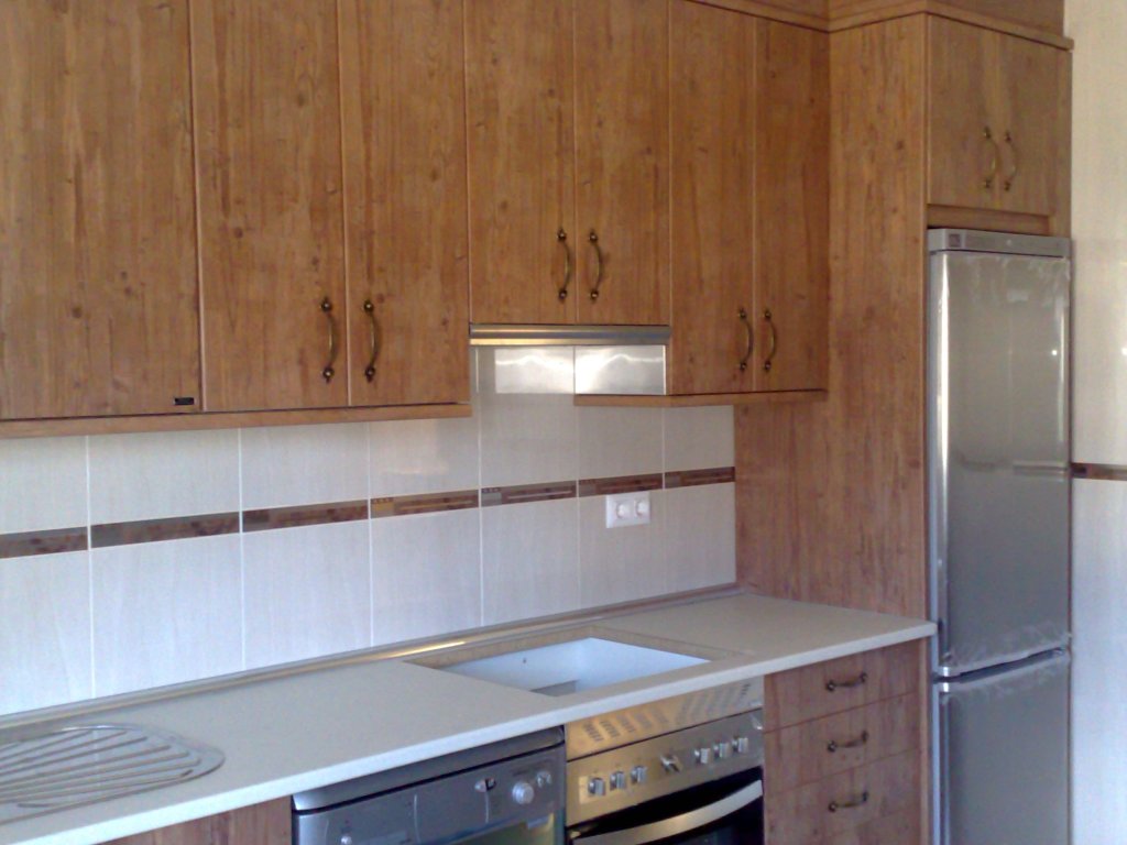 Mueble de formica pino rústico